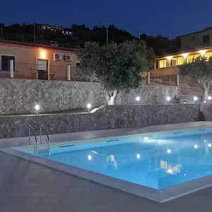 la-valle-degli-ulivi.sicilyhotelsitaly.net/