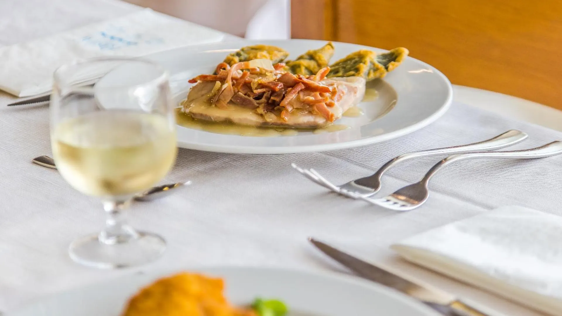 Hotel Foglieri Cesenatico Italy